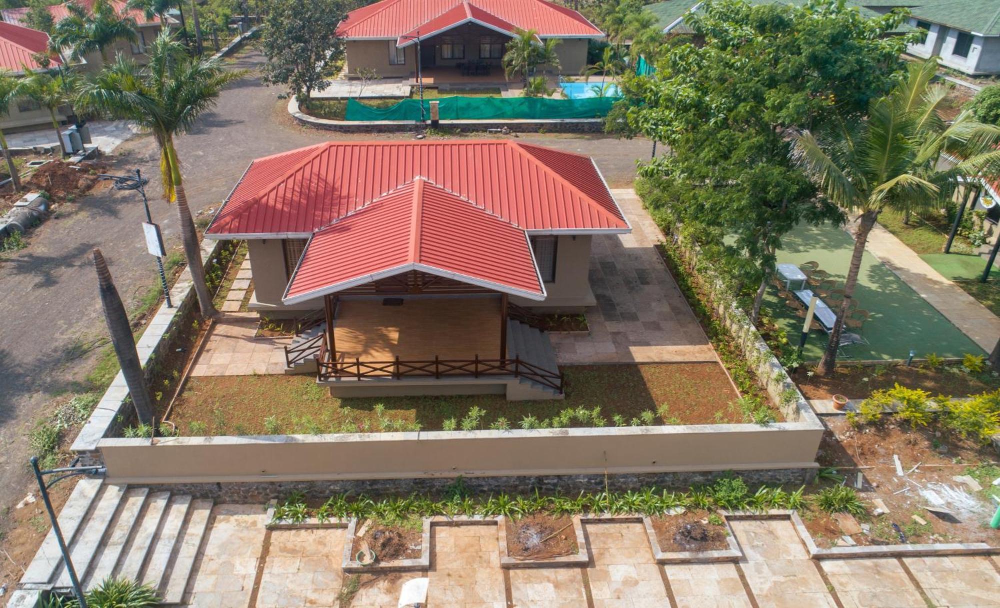E&G Green Courts Resort At Koroli Hill Station 나식 외부 사진