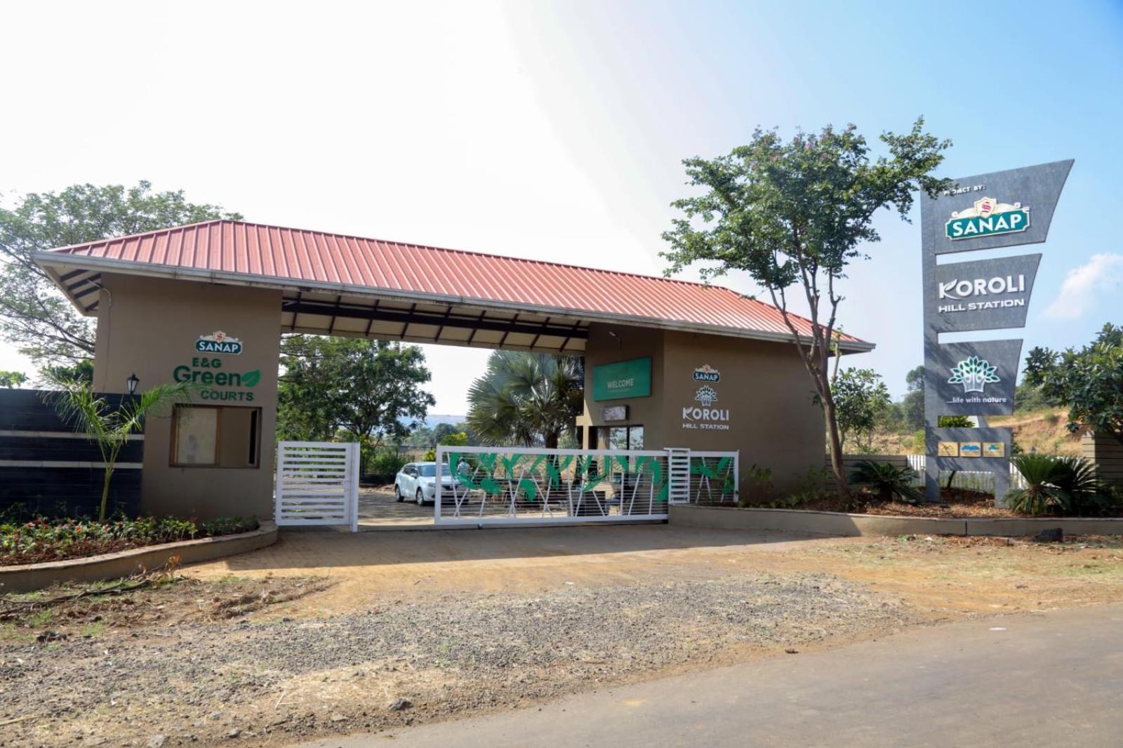 E&G Green Courts Resort At Koroli Hill Station 나식 외부 사진